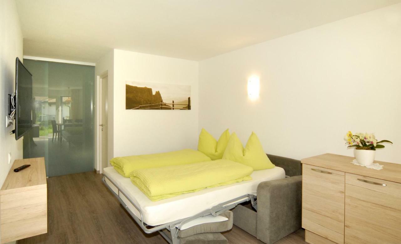 סיוזי Appartment Charly מראה חיצוני תמונה